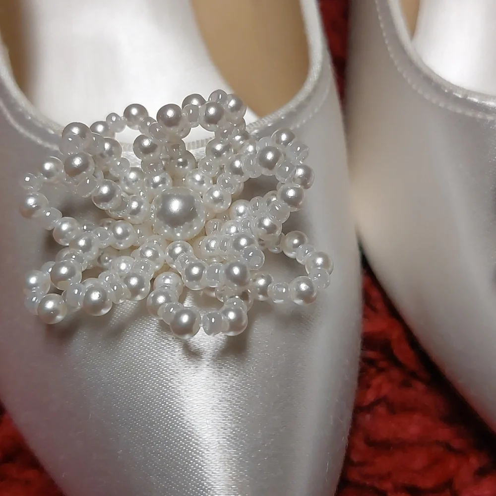 Vintage White Satin Wedding Shoes with Beads - Picture 5 of 11